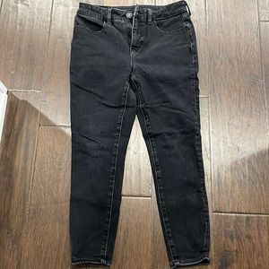 American Eagle women’s the dream jean size 4 short